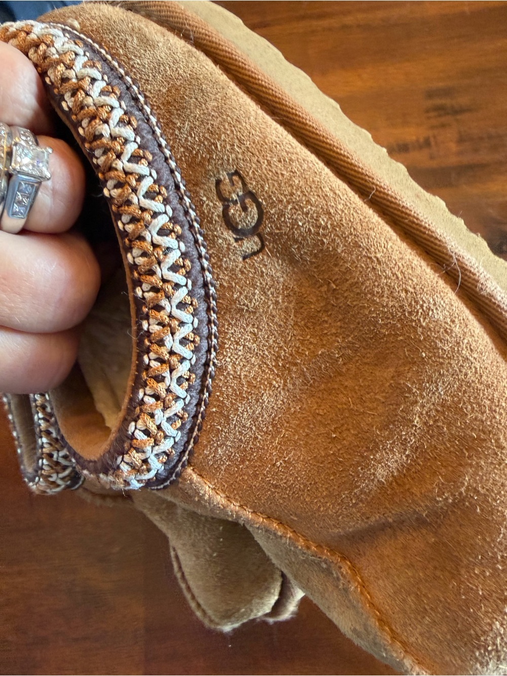 Ugg Tasman II size toddler 11 - Picture 8 of 9